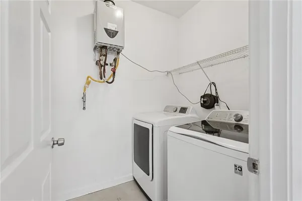 $2,695 | 2596 Bates Street Southeast, Smyrna, GA 30080