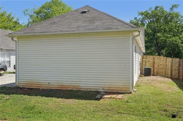 $2,695 | 2596 Bates Street Southeast, Smyrna, GA 30080