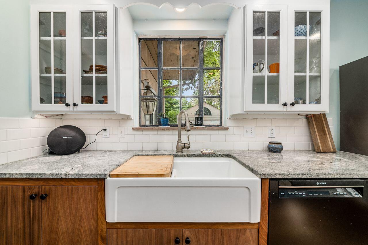 146 Aldrich Road Columbus, OH 43214 - Photo 13 of 28 L_146_Aldrich053 - Copy