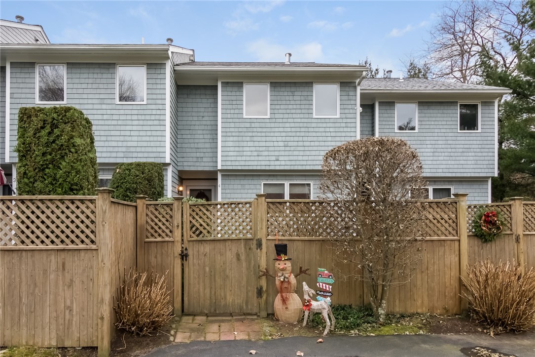 1029 Boston Neck Road, Unit 4 Narragansett, RI 02882 - Photo 1 of 23