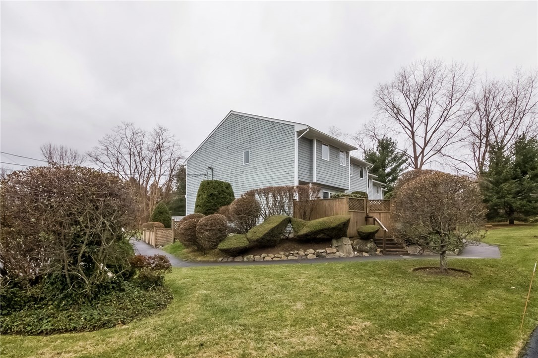 1029 Boston Neck Road, Unit 4 Narragansett, RI 02882 - Photo 2 of 23