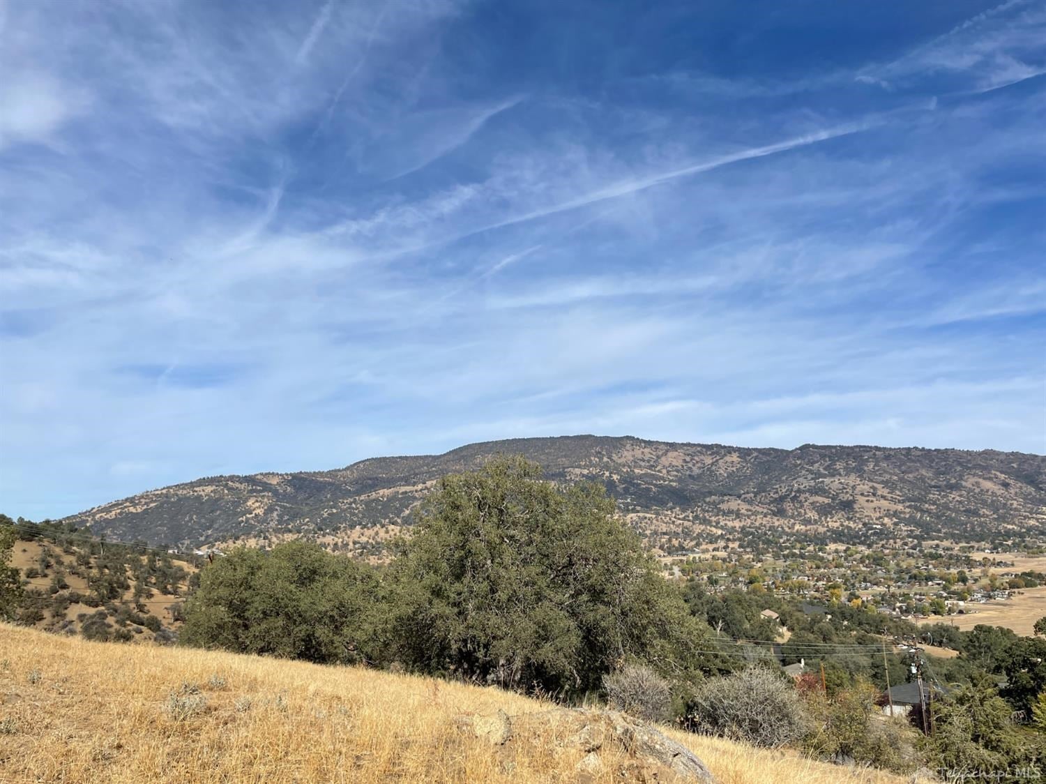 30640 Fox Ridge Court Tehachapi, CA 93561 - Photo 7 of 14 Gallery Image 7