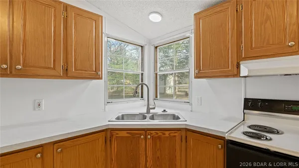 $214,900 | 26877 Arrowhead Cove Drive, Rocky Mount, MO 65072
