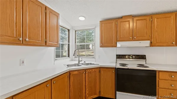$214,900 | 26877 Arrowhead Cove Drive, Rocky Mount, MO 65072
