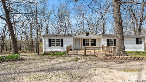 $214,900 | 26877 Arrowhead Cove Drive, Rocky Mount, MO 65072
