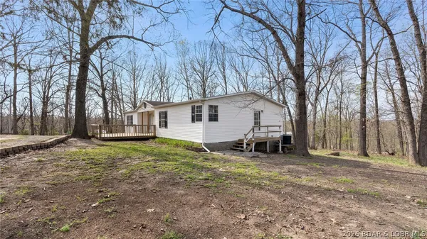 $214,900 | 26877 Arrowhead Cove Drive, Rocky Mount, MO 65072