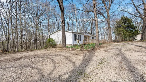 $214,900 | 26877 Arrowhead Cove Drive, Rocky Mount, MO 65072