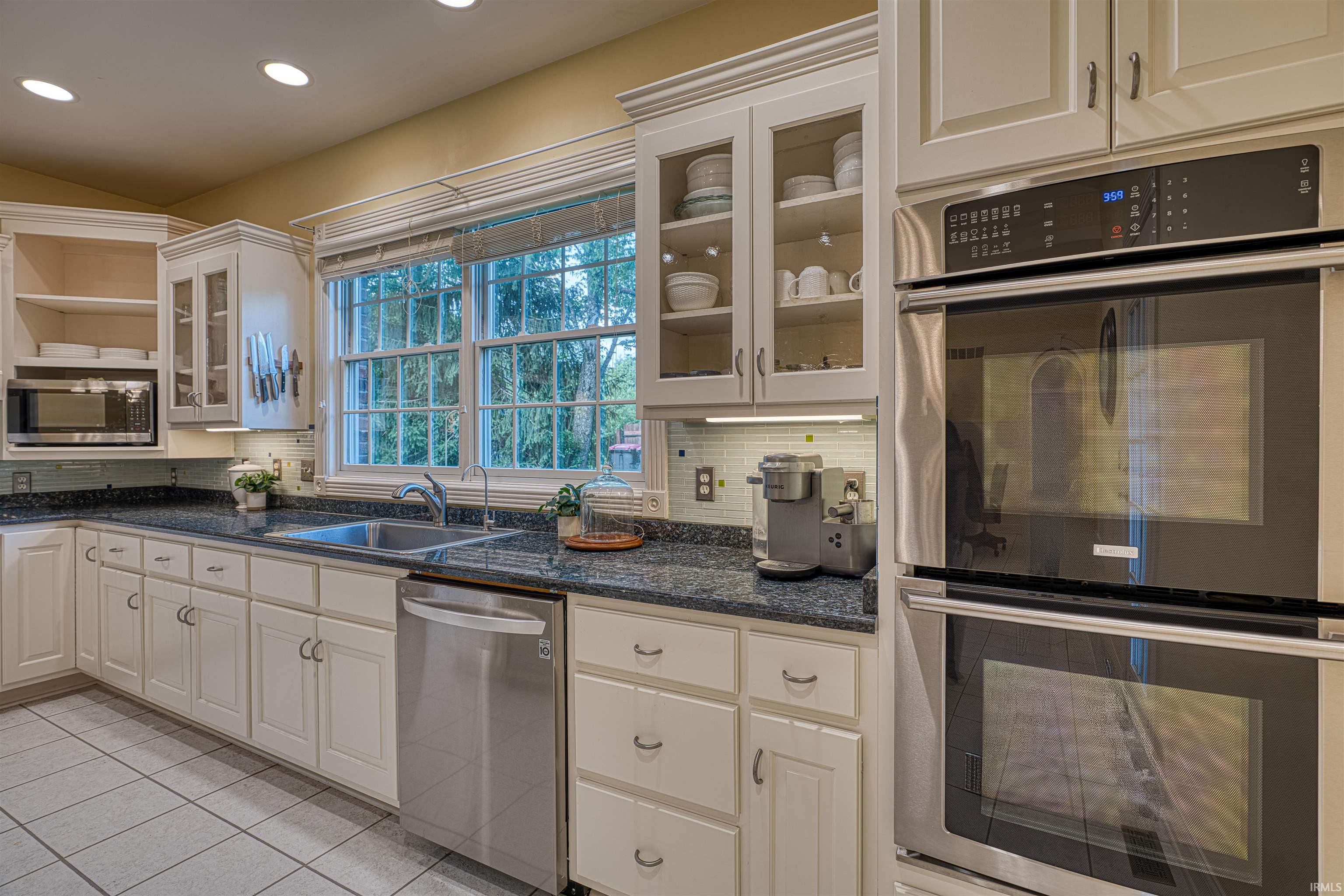 6288 Woodsboro Road Newburgh, IN 47630 - Photo 13 of 36