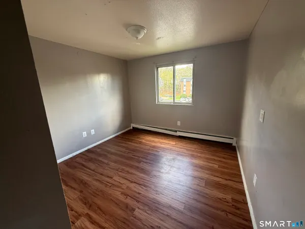 $1,500 | 1051 Old Colony Road, Unit 21, Meriden, CT 06451
