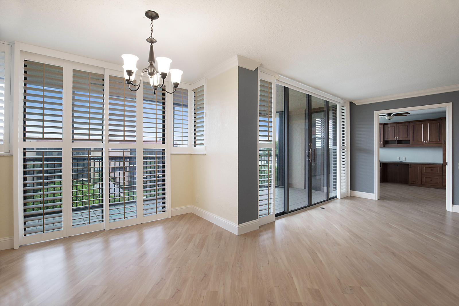 800 Jeffery Street, Unit 409 Boca Raton, FL 33487 - Photo 10 of 37 20230511202404727023000000-o