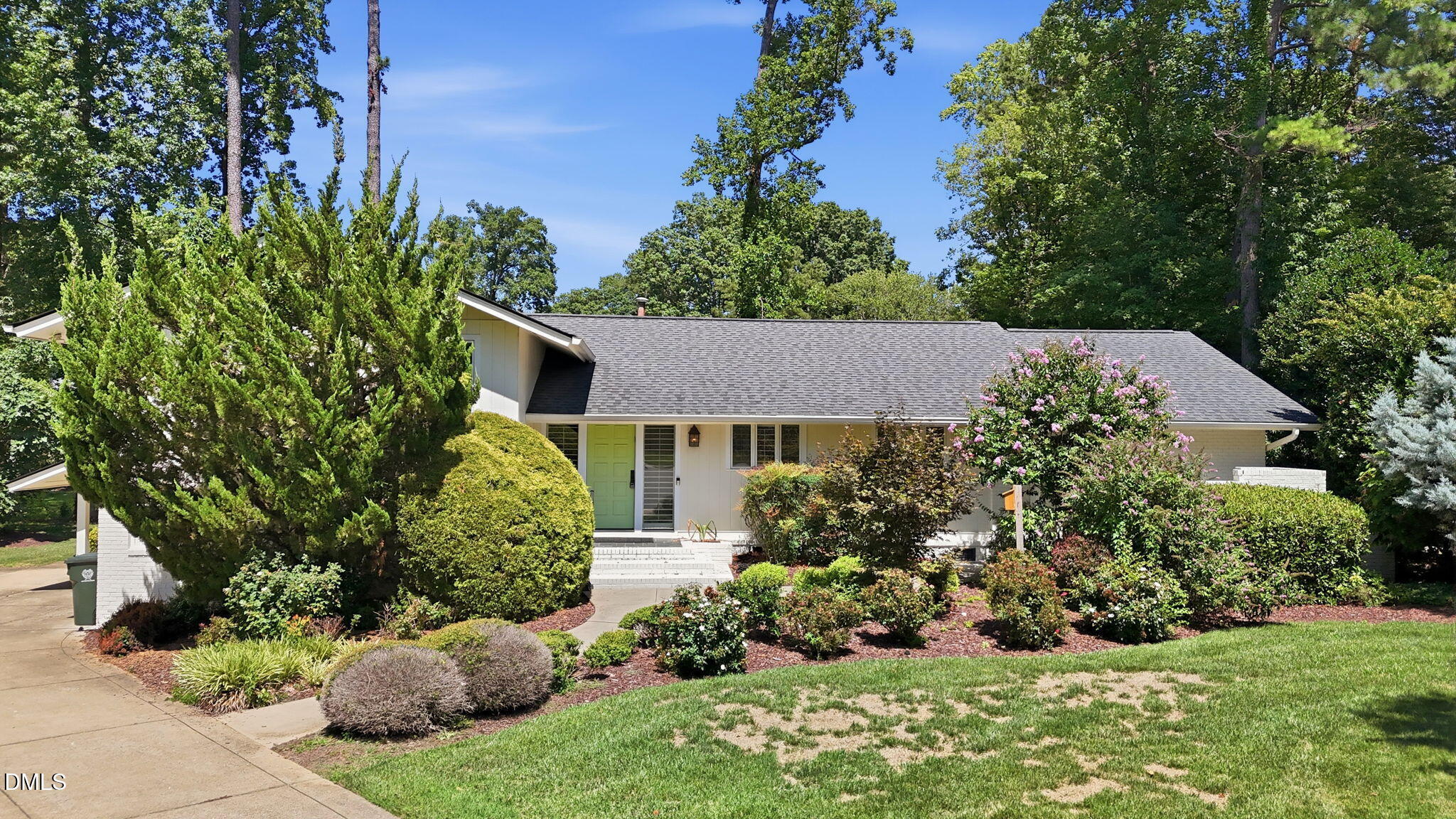 6804 Woodhaven Court Raleigh, NC 27615 - Photo 2 of 41 Exterior