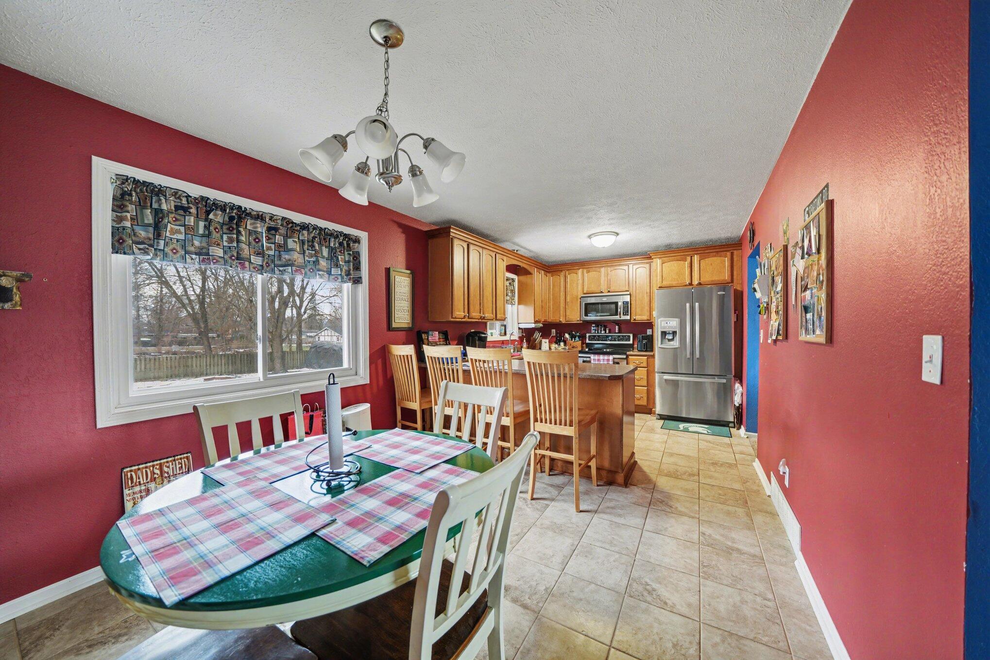 1750 Poplar Path Stevensville, MI 49127 - Photo 3 of 26 006_dsc00593_401