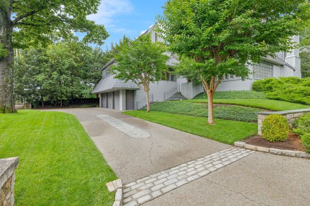 $2,495,000 | 1715 Woodmont Boulevard, Nashville, TN 37215