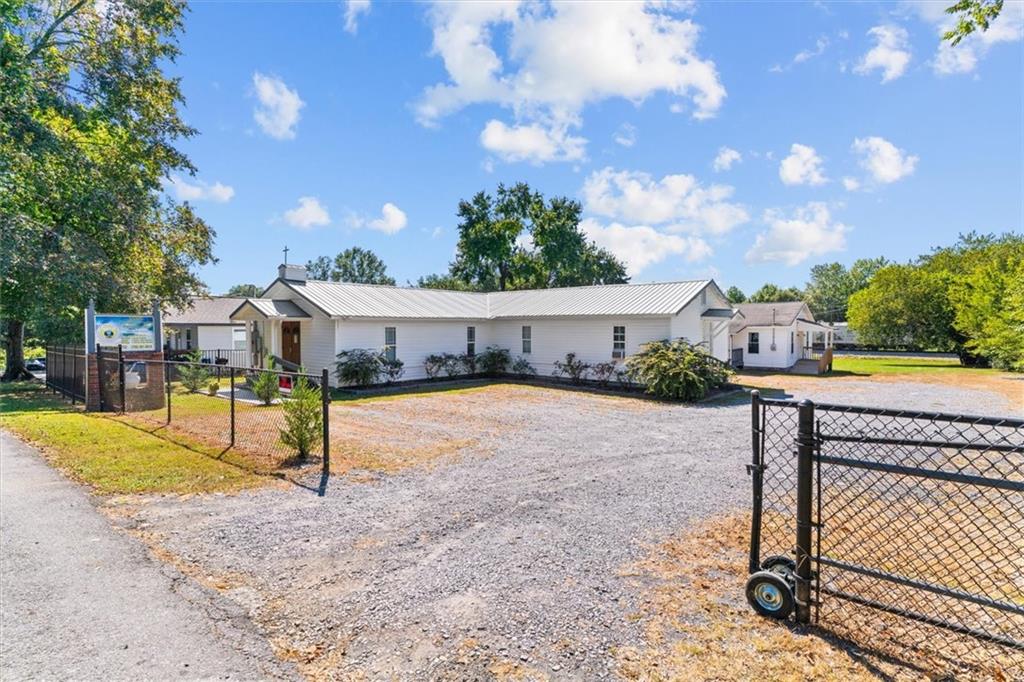210 Hood Street Calhoun, GA 30701 - Photo 3 of 59 a view of an outdoor space and yard