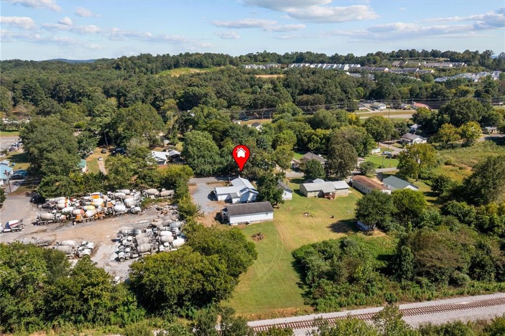 210 Hood Street Calhoun, GA 30701 - Photo 43 of 59 a view of a city