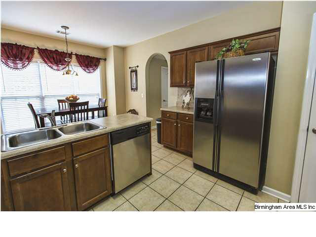 6386 Letson Farms Road Bessemer, AL 35022 - Photo 3 of 32