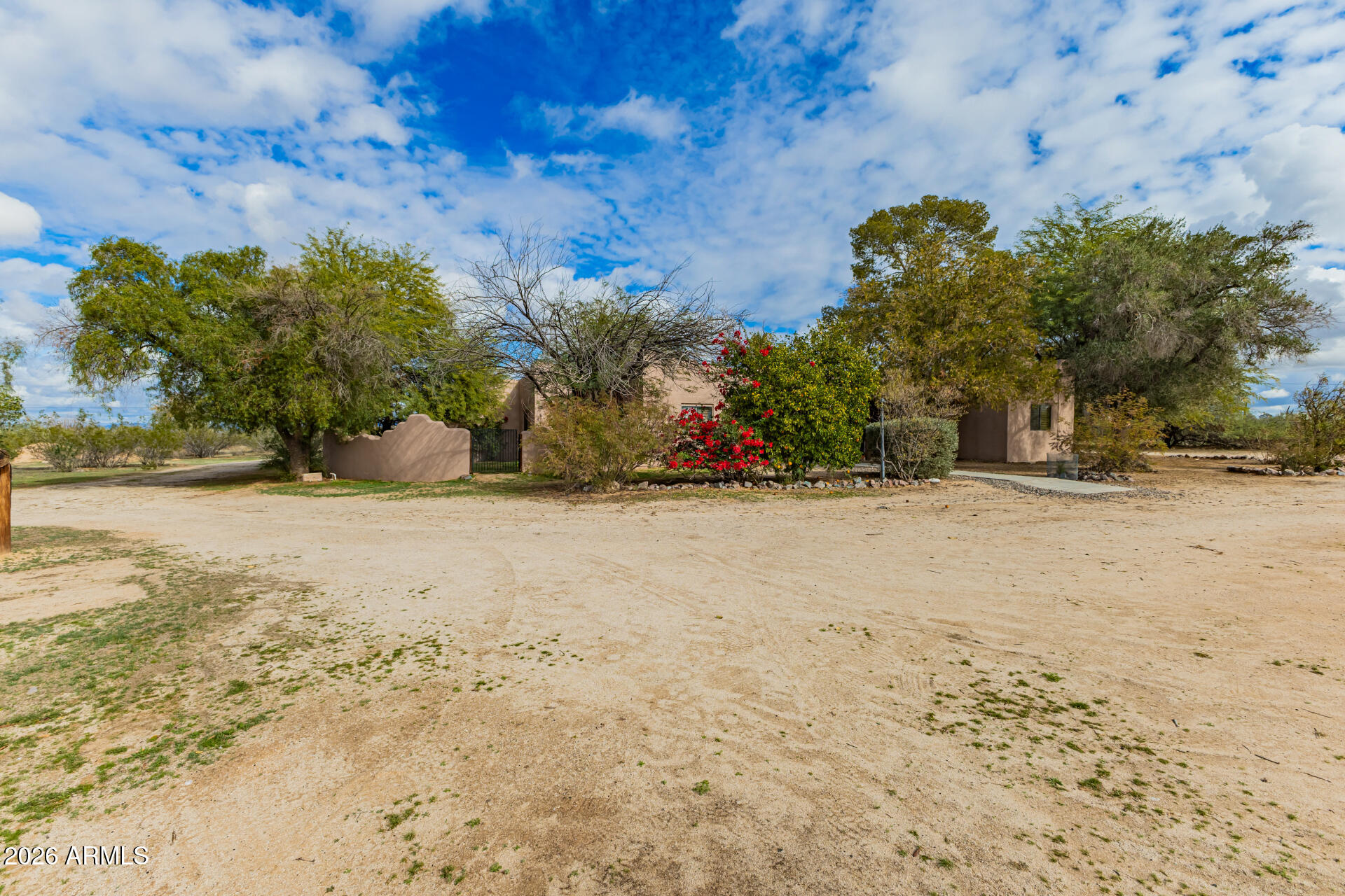 8714 North Dead Mans Gulch Road Florence, AZ 85132 - Photo 2 of 39 Front View