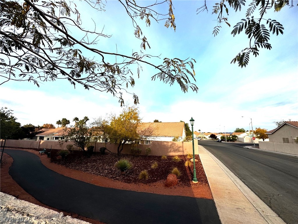 1918 Thunder Ridge Circle Henderson, NV 89012 - Photo 25 of 30