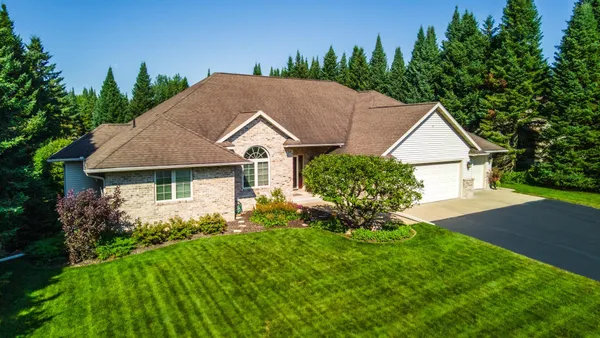 $639,000 | 612 Independence Lane, Wausau, WI 54403