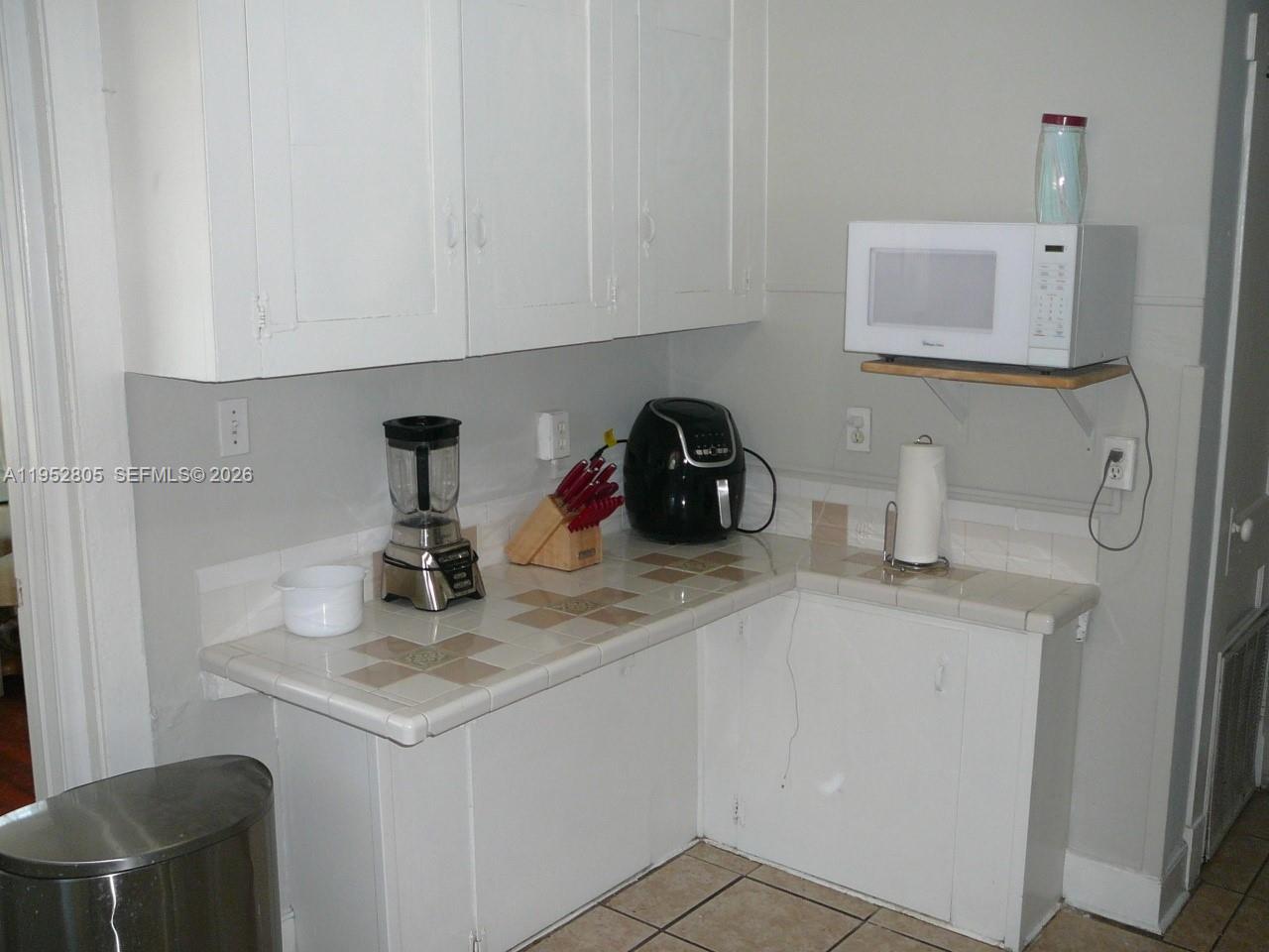 2405 Sunrise Boulevard Fort Pierce, FL 34982 - Photo 5 of 9