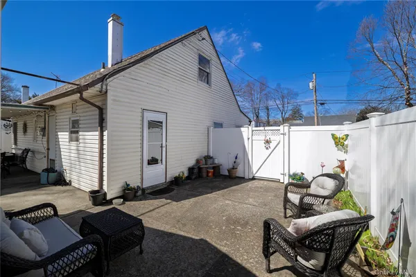 $640,000 | 712 Nightingale Road, West Hempstead, NY 11552