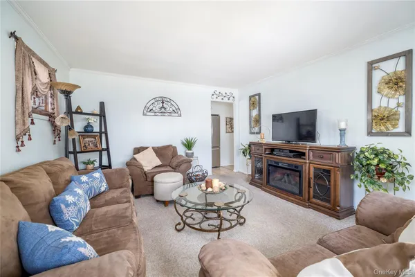 $640,000 | 712 Nightingale Road, West Hempstead, NY 11552