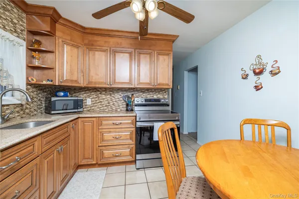 $640,000 | 712 Nightingale Road, West Hempstead, NY 11552