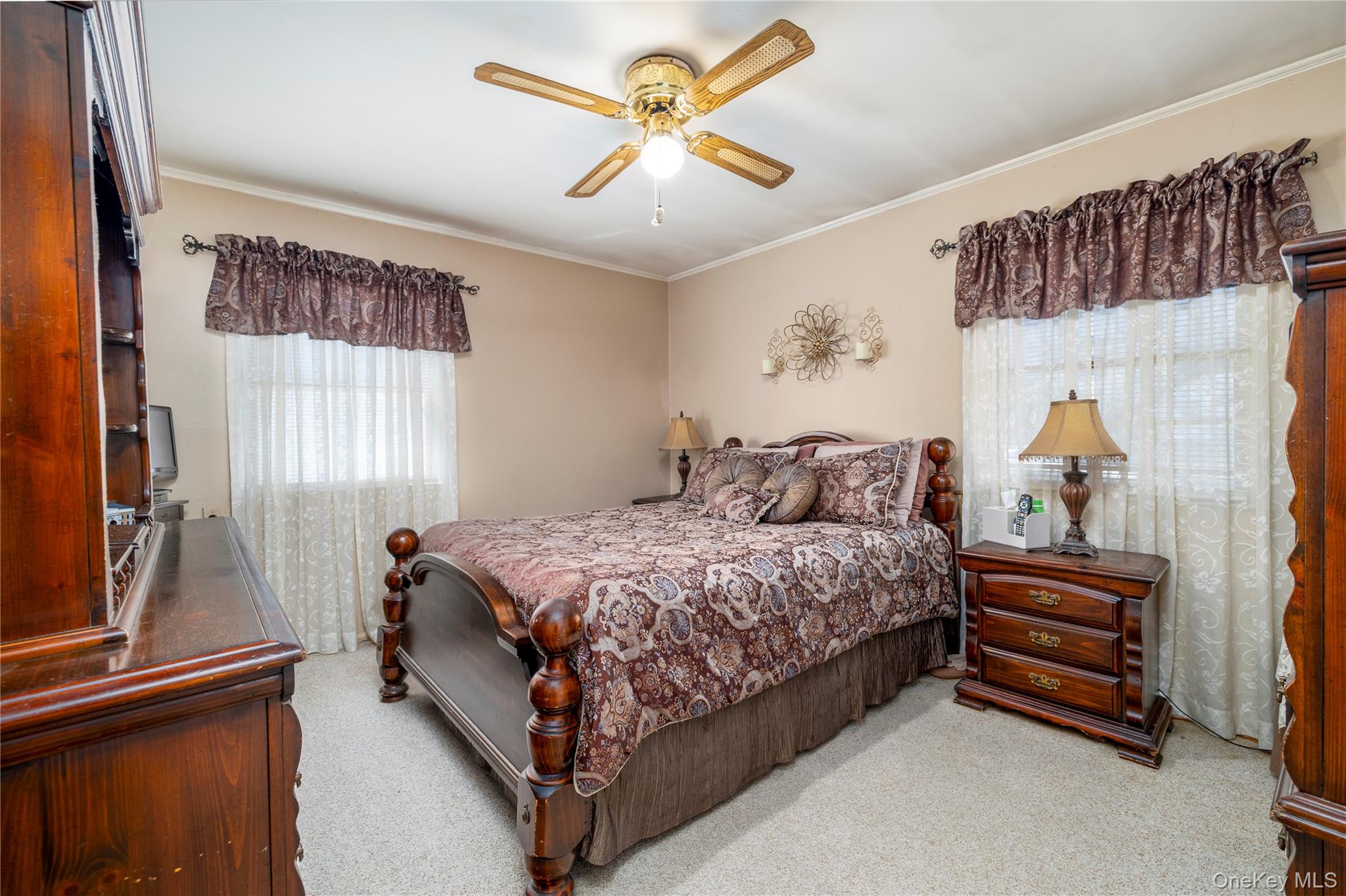 712 Nightingale Road West Hempstead, NY 11552 - Photo 9 of 23 First floor bedroom