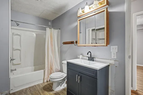 $295,000 | 57153 M-51 South, Dowagiac, MI 49047