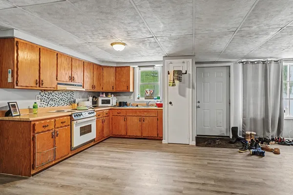 $295,000 | 57153 M-51 South, Dowagiac, MI 49047