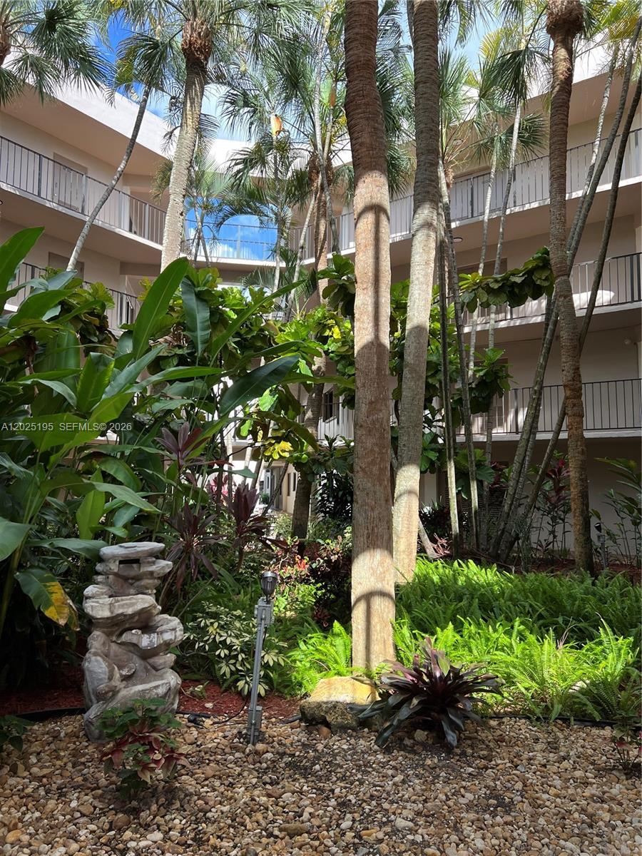 8400 Southwest 133rd Avenue Road, Unit 121 Miami, FL 33183 - Photo 26 of 43 a view of a bunch of plants and trees