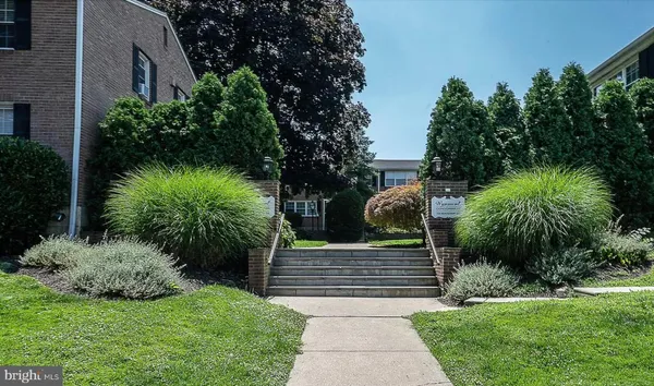 a view of outdoor space and garden