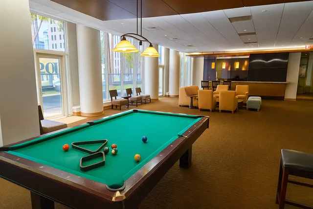 $5,300 | 1600 Broadway, Unit 17A | Theater District