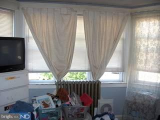 501 Woodcliffe Road Upper Darby, PA 19082 - Photo 3 of 5