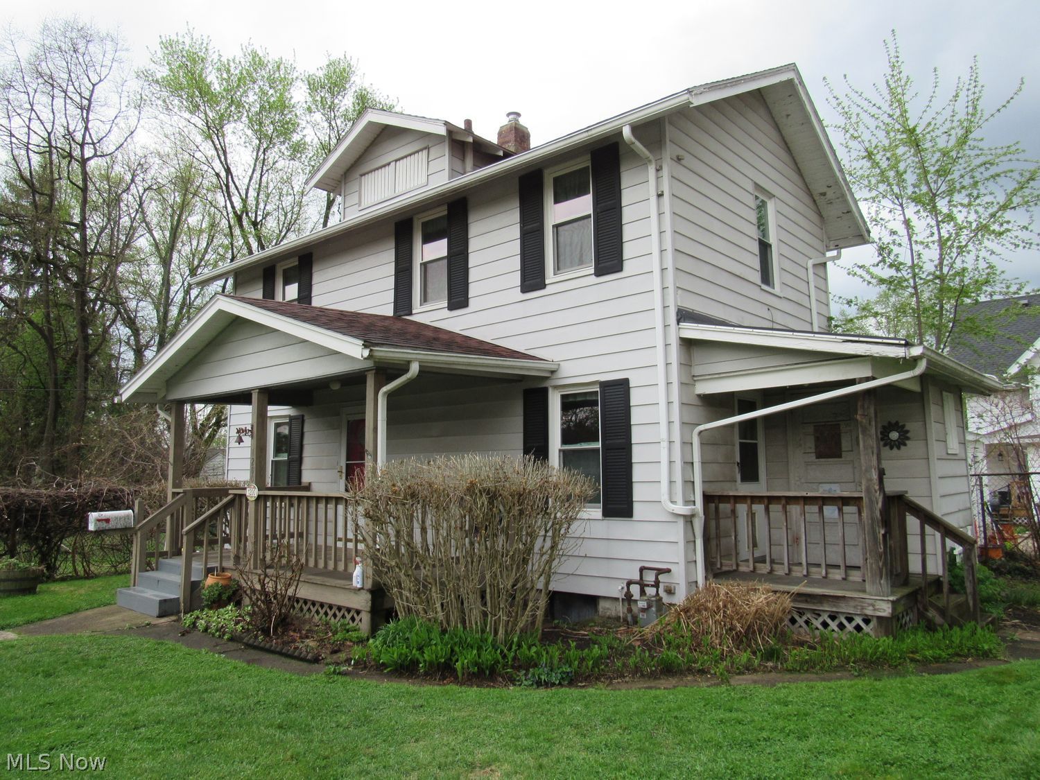 1200 Murray Avenue Akron, OH 44310 - Photo 1 of 3