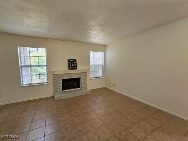 $1,200 | 5576 West Rochelle Avenue, Unit 11A, Las Vegas, NV 89103