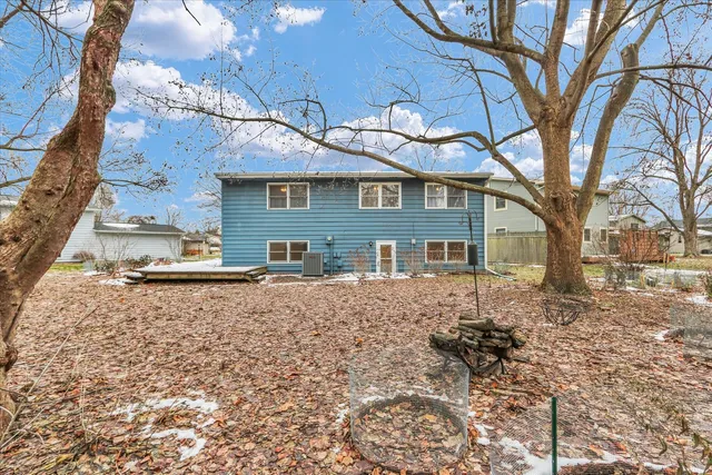 $290,000 | 1908 Barberry Circle, Champaign, IL 61821