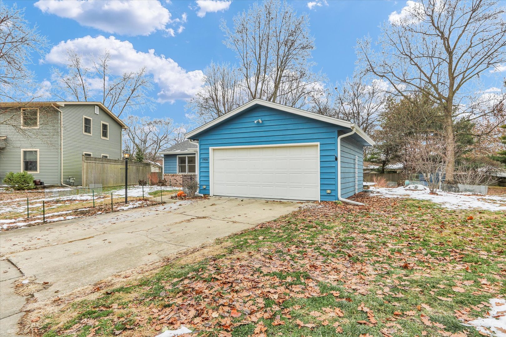 1908 Barberry Circle Champaign, IL 61821 - Photo 3 of 30 a house with a outdoor space