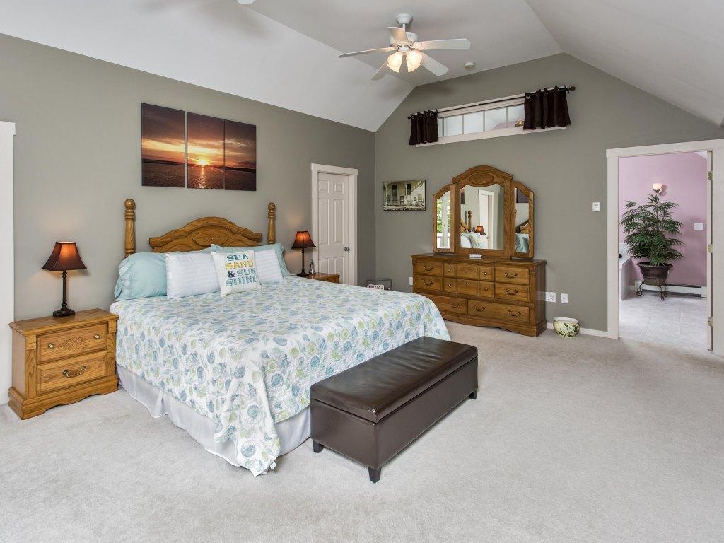 341 Barters Island Road Boothbay, ME 04537 - Photo 18 of 32 Master Suite