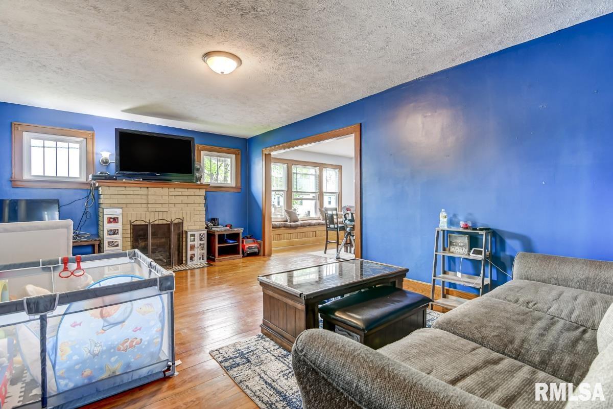 1532 North 9th Street Springfield, IL 62702 - Photo 5 of 29