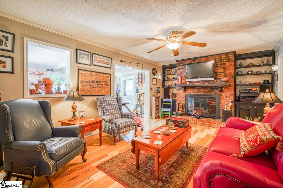 103 Frederick Street Greer, SC 29651 - Photo 14 of 36 Gallery Image 14