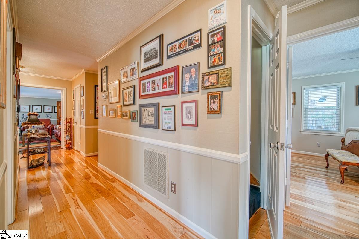 103 Frederick Street Greer, SC 29651 - Photo 17 of 36 Gallery Image 17