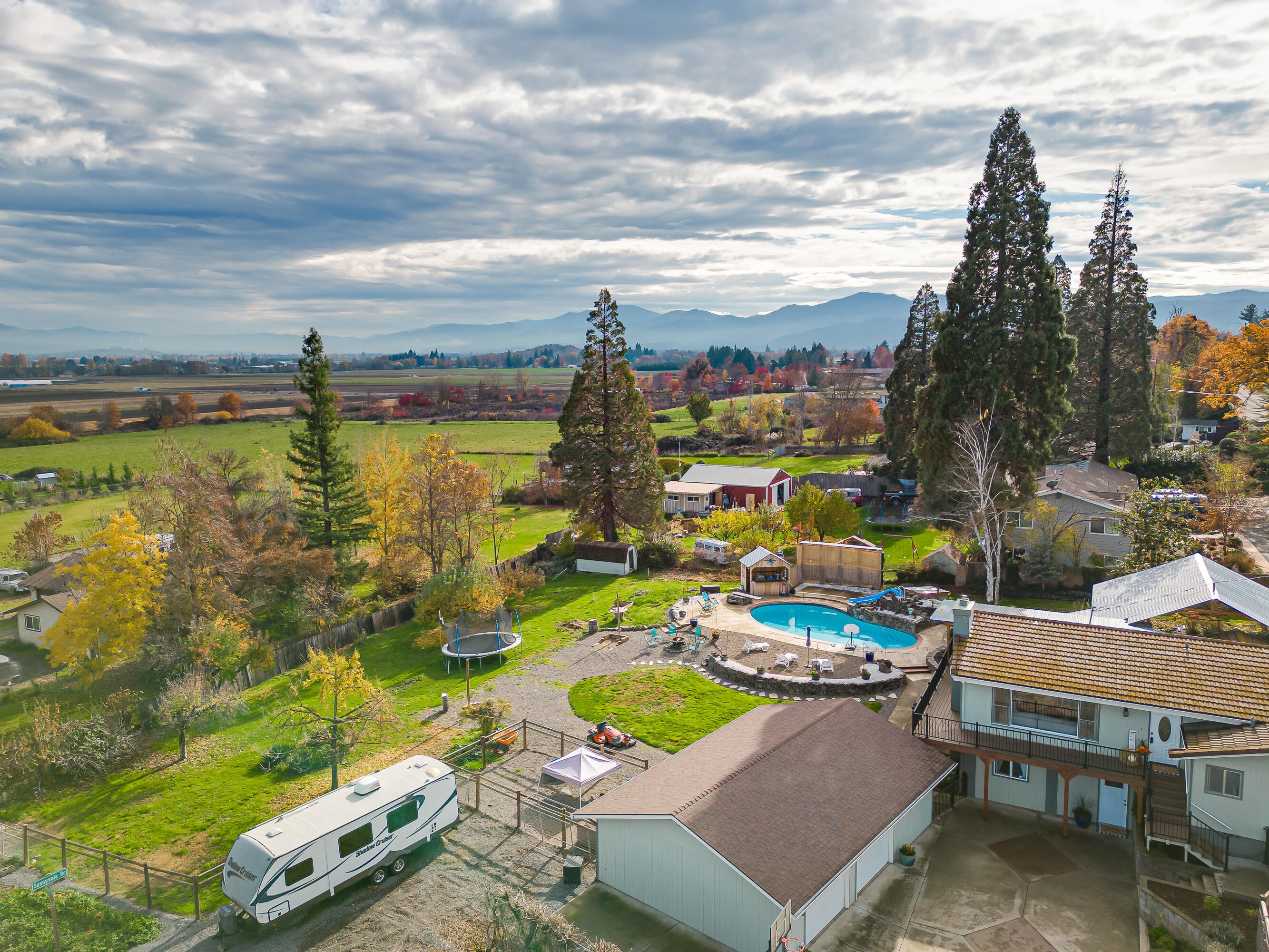 3010 Sylvia Road Central Point, OR 97502 - Photo 62 of 65 62