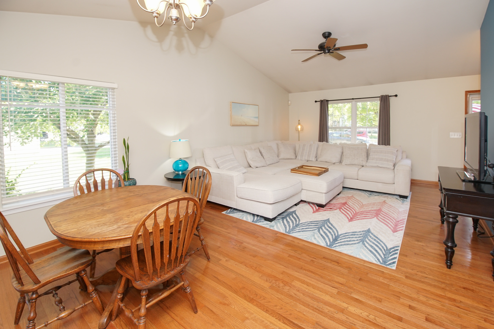 516 Ramsden Road Plano, IL 60545 - Photo 7 of 32 Gallery Image 7