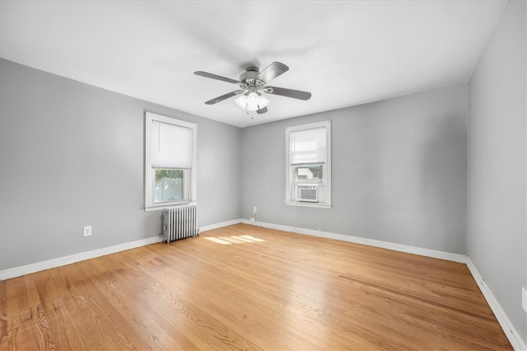 20 Horse Neck Road Warwick, RI 02889 - Photo 11 of 38 Gallery Image 11