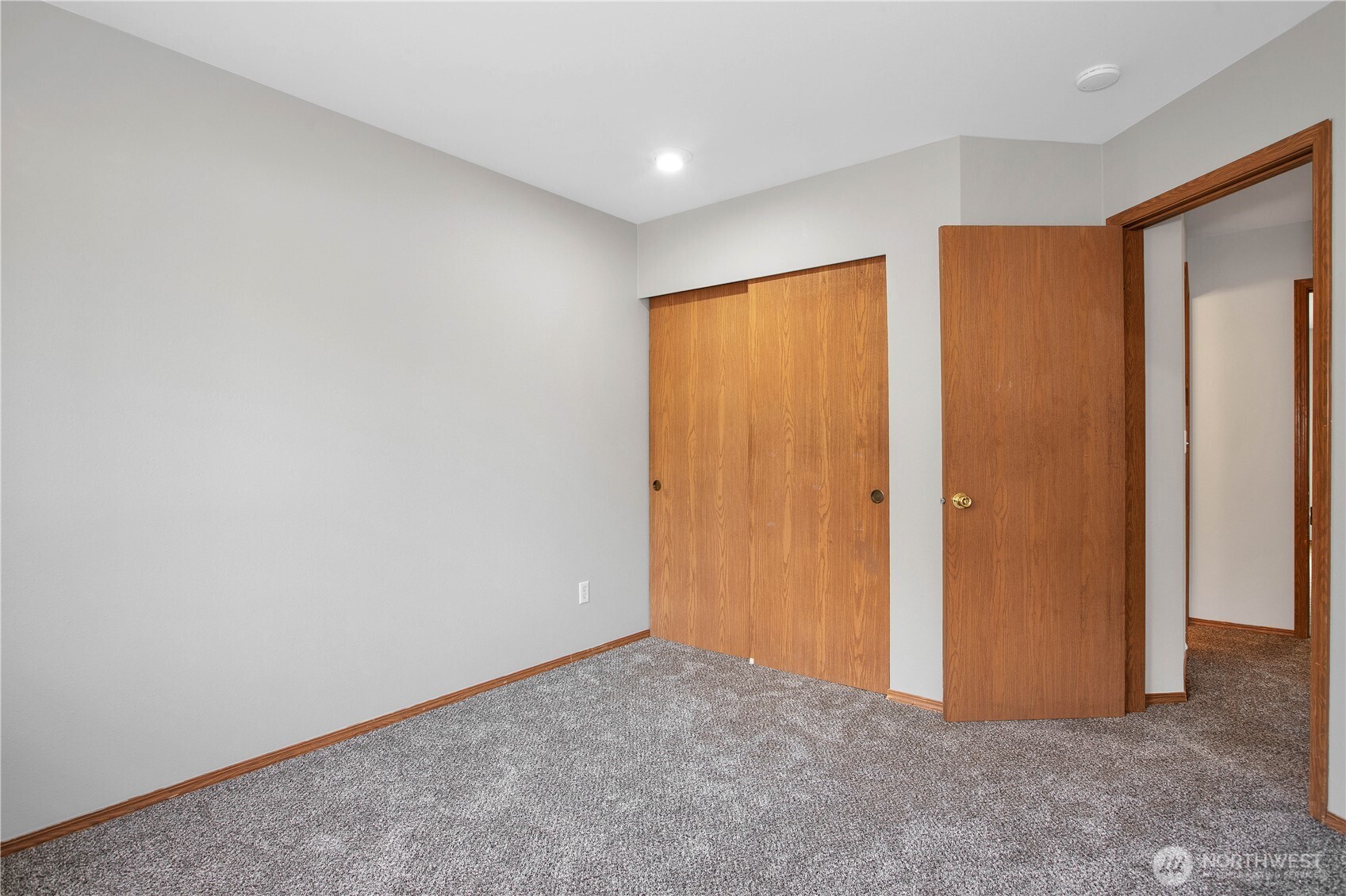 5607 Vincent Court Southeast Lacey, WA 98513 - Photo 18 of 40 a view of an empty room