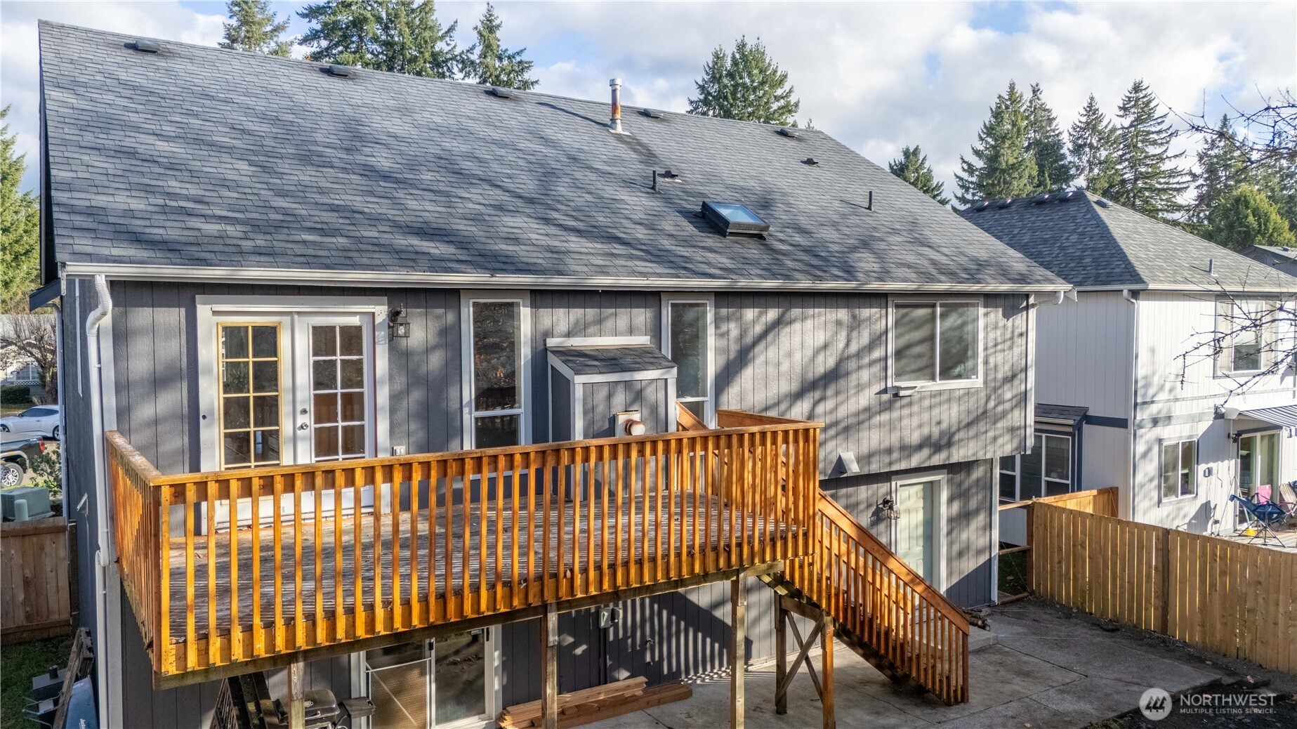 5607 Vincent Court Southeast Lacey, WA 98513 - Photo 35 of 40 a view of a house with wooden fence