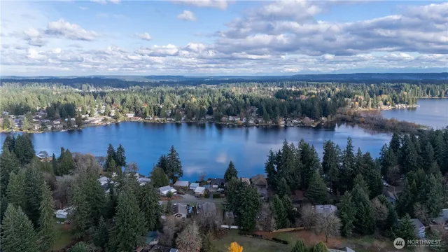 $525,000 | 5607 Vincent Court Southeast, Lacey, WA 98513