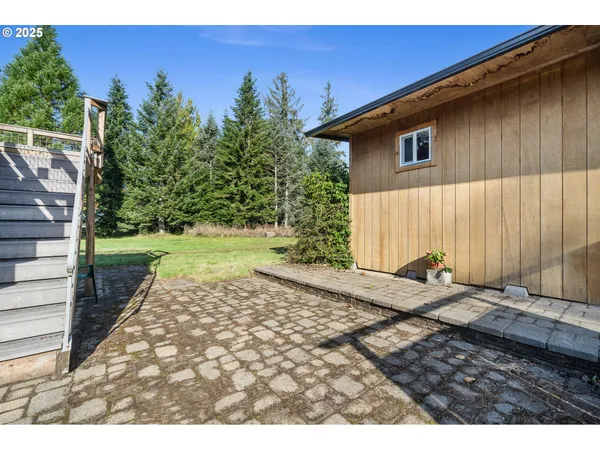 $549,000 | 11605 Highway 101 South, Tillamook, OR 97141