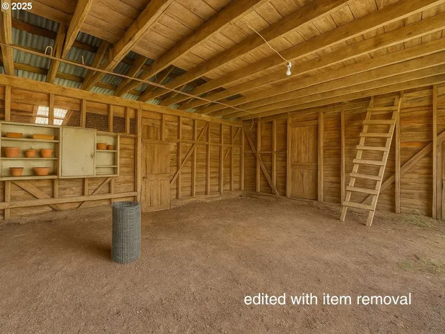 $549,000 | 11605 Highway 101 South, Tillamook, OR 97141